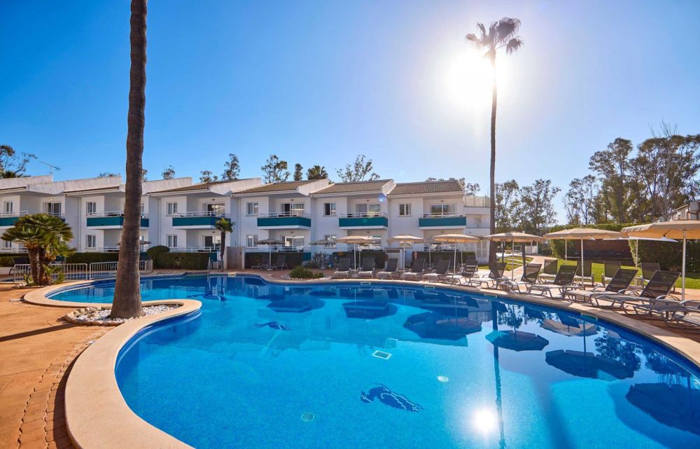 Elisa, Alcudia ***(*)